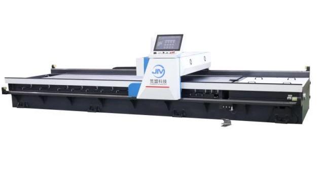 آلة الحز CNC العمودية مقابل الأفقية